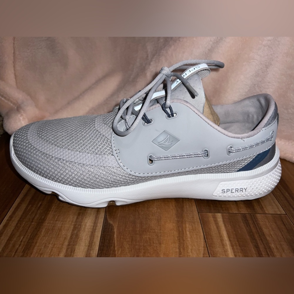 Sperry 7 Seas - Women’s size 11